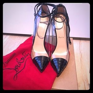 Christian Louboutin Python “Un Bout” Pumps 39.5